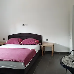 Apartmán Star With Pool, Biograd Na Moru